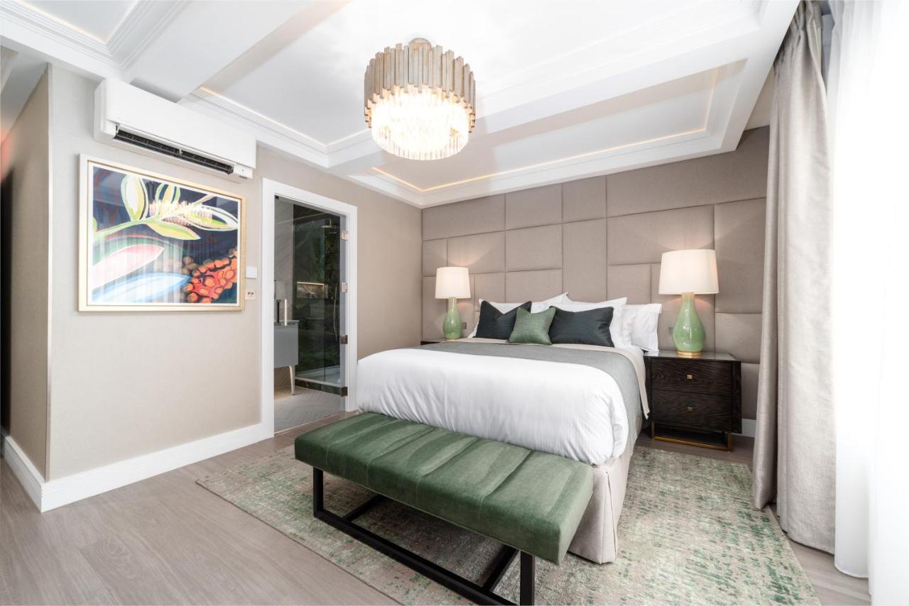 Hotel No.4 Carlton 5*